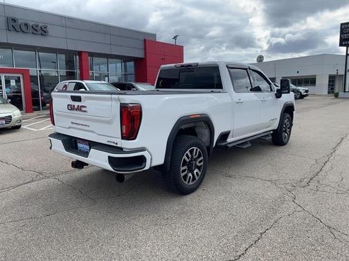 2022 GMC Sierra 2500 AT4