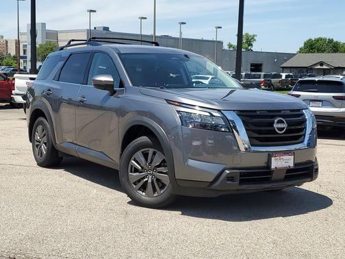 Gun Metallic 2024 Nissan Pathfinder SV 4WD