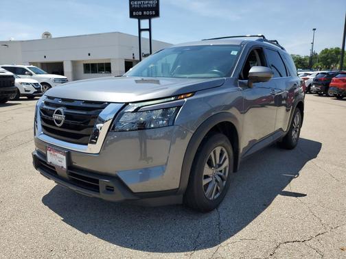 Gun Metallic 2024 Nissan Pathfinder SV 4WD