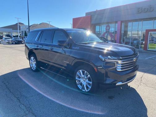 2022 Chevrolet Tahoe 4WD High Country
