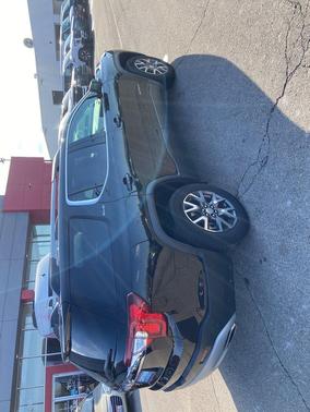 2023 GMC Acadia FWD SLE