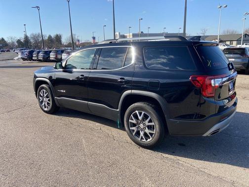 2023 GMC Acadia FWD SLE