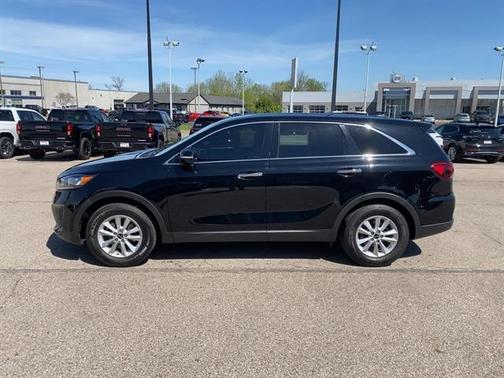 2020 Kia Sorento LX
