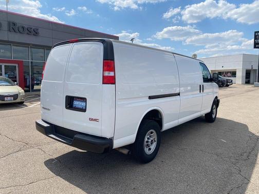2023 GMC Savana 2500 Work Van