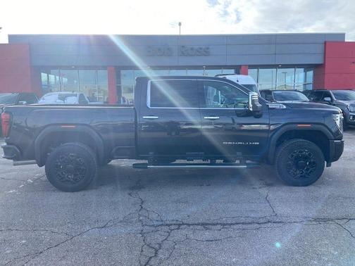 2024 GMC Sierra 3500 Denali