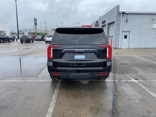 2023 GMC Yukon XL Denali Ultimate