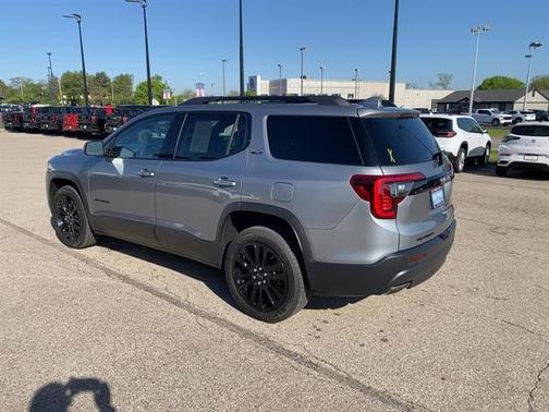 2023 GMC Acadia AWD SLT