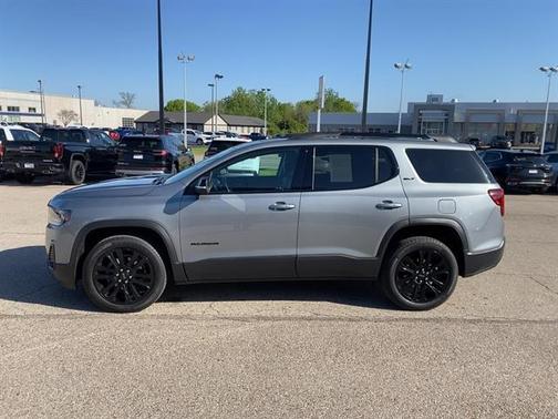 2023 GMC Acadia AWD SLT