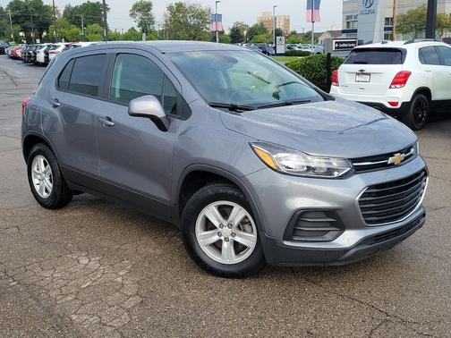 Satin Steel Metallic 2020 Chevrolet Trax LS