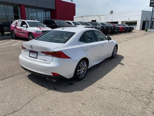 2019 Lexus IS 300 Base