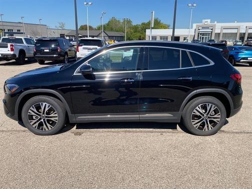 2025 Mercedes-Benz GLA 250 4MATIC