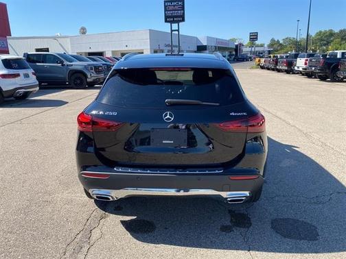 2025 Mercedes-Benz GLA 250 4MATIC