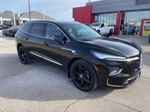 2023 Buick Enclave Essence AWD