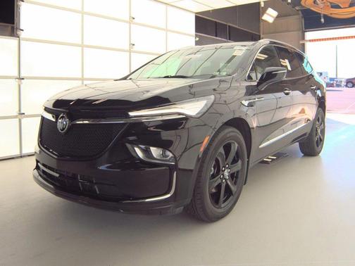 2023 Buick Enclave Essence AWD