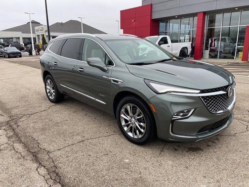 2022 Buick Enclave AWD Avenir