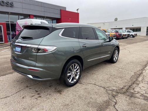 2022 Buick Enclave AWD Avenir
