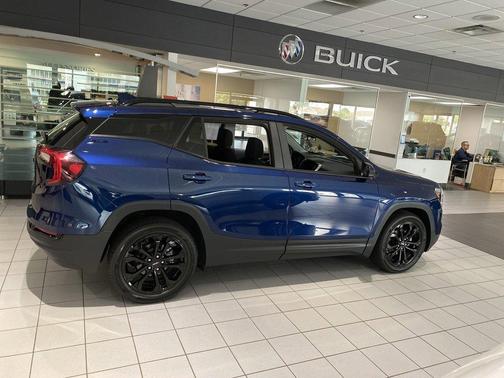 2022 GMC Terrain SLE