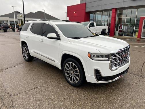 2021 GMC Acadia Denali