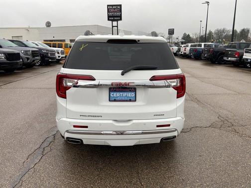 2021 GMC Acadia Denali