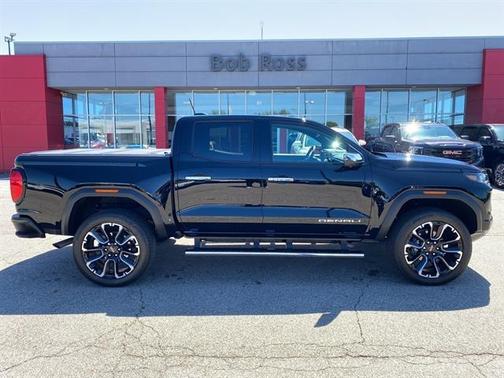 2023 GMC Canyon Denali
