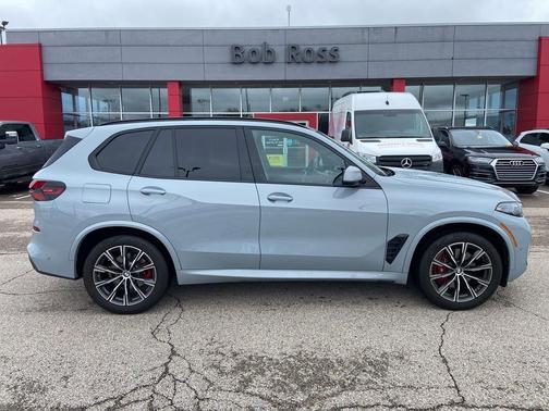 Brooklyn Grey Metallic 2024 BMW X5 xDrive40i