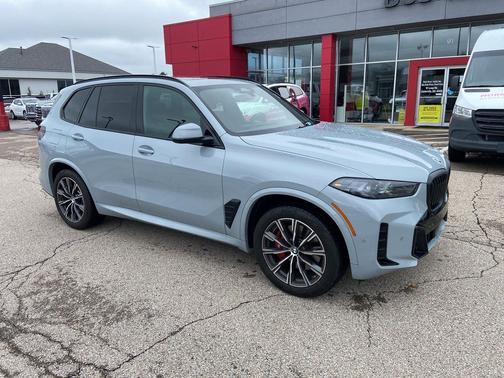 Brooklyn Grey Metallic 2024 BMW X5 xDrive40i