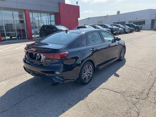 2022 Kia Forte GT-Line