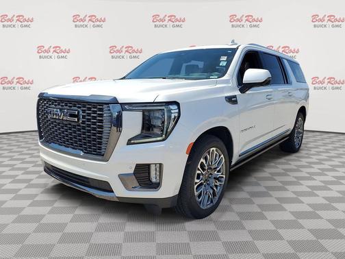 White Frost Tricoat 2024 GMC Yukon XL Denali Ultimate