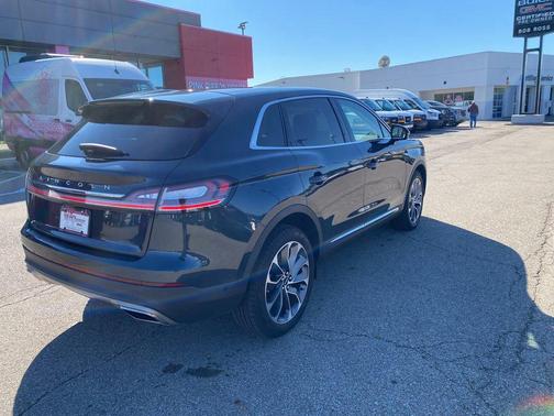 2023 Lincoln Nautilus Reserve