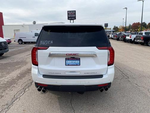 2023 GMC Yukon Denali