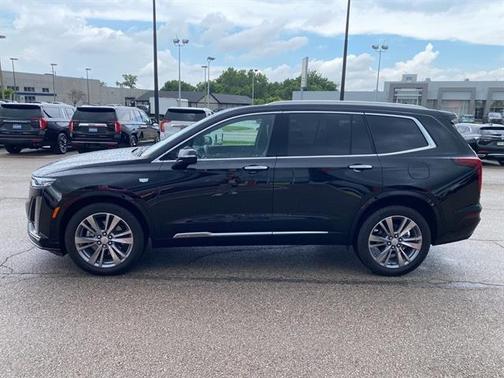 2025 Cadillac XT6 Premium Luxury AWD