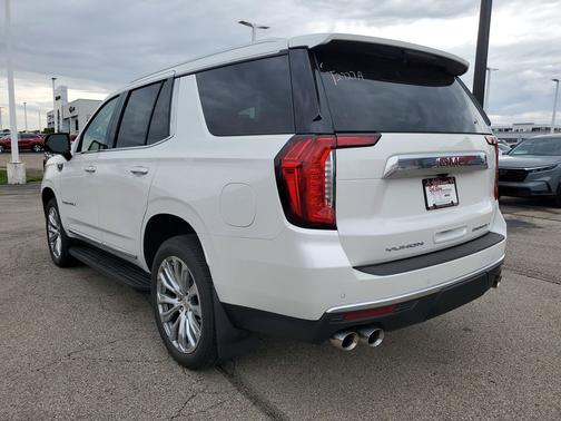 White Frost Tricoat 2023 GMC Yukon Denali