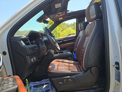 2024 GMC Yukon XL Denali Ultimate