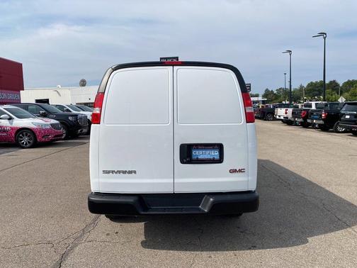 2023 GMC Savana 2500 Work Van