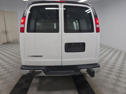 2024 Chevrolet Express 2500 RWD 2500 Regular Wheelbase WT