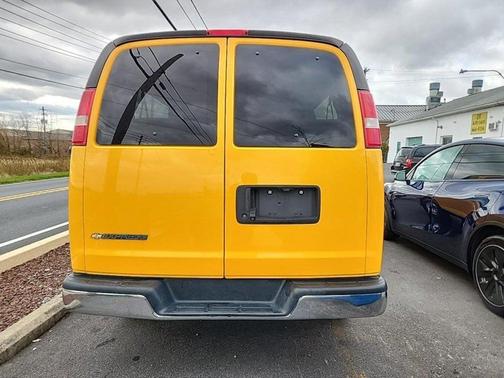 2017 Chevrolet Express 3500 LT