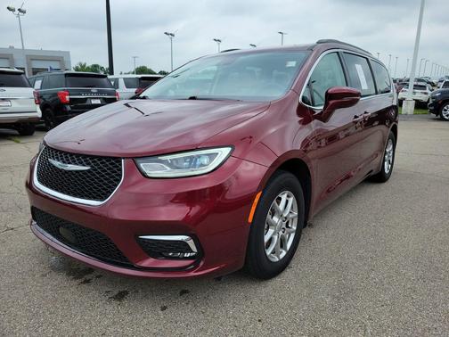 Velvet Red Pearlcoat 2021 Chrysler Pacifica Touring
