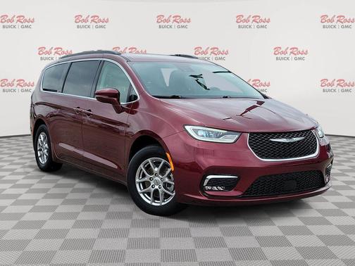 Velvet Red Pearlcoat 2021 Chrysler Pacifica Touring