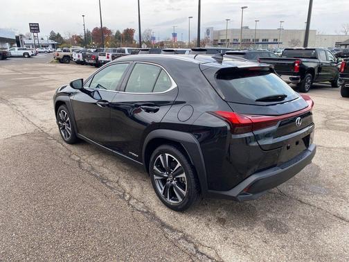 2020 Lexus UX 250h Base