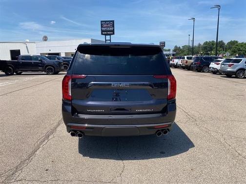 2023 GMC Yukon XL Denali Ultimate