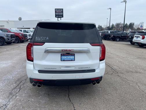2023 GMC Yukon Denali