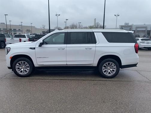 2024 GMC Yukon XL Denali