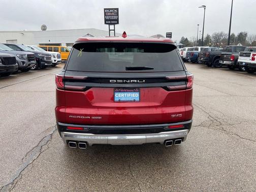 2024 GMC Acadia Denali