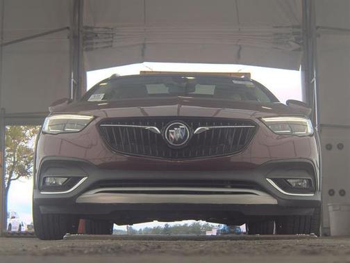 2018 Buick Regal TourX Essence