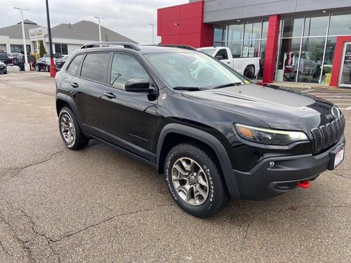 2022 Jeep Cherokee Trailhawk