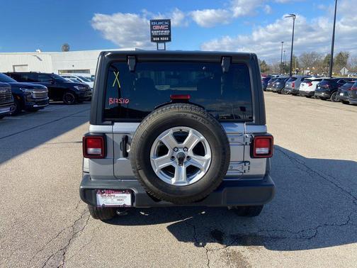 2021 Jeep Wrangler Sport S