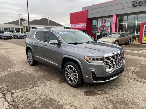 2022 GMC Acadia Denali