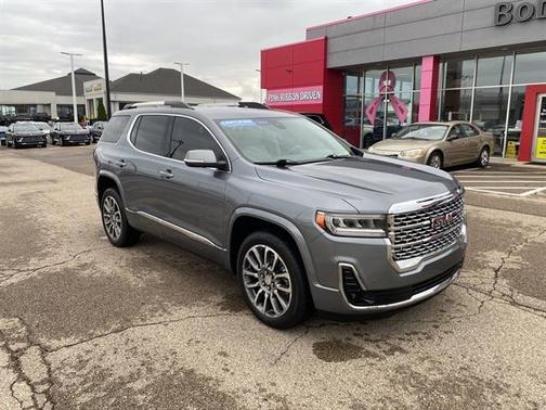 2022 GMC Acadia Denali