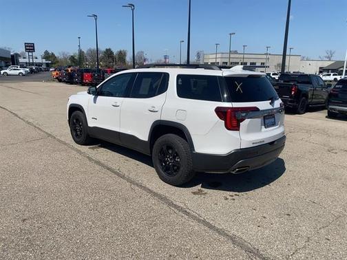 2020 GMC Acadia AWD AT4