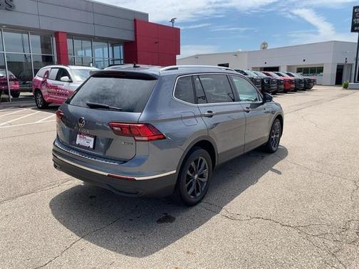 2022 Volkswagen Tiguan 2.0T SE 4MOTION